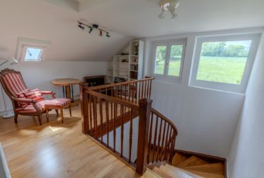 Maison de charme avec vue sur le lac et un jardin de 2000m2