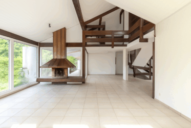 Magnifique villa avec studio indépendant et une parcelle de 1600m2 plein Sud avec piscine.