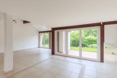 Magnifique villa avec studio indépendant et une parcelle de 1600m2 plein Sud avec piscine.