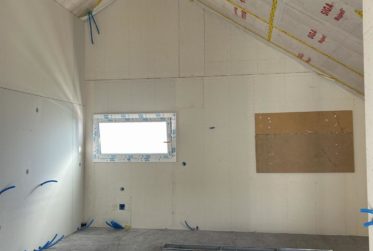 Attique nef de 118m2 avec dégagement sur le lac