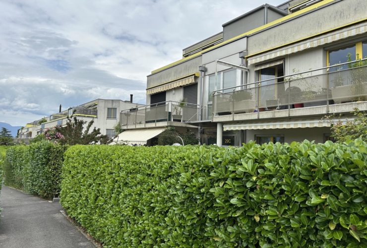 Exclusivité: Situé dans un quartier rechercher,, belle appartement traversant orienté Plein Sud