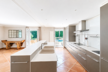 Rare – Belle villa de maître avec piscine et parc de 4’000 m²